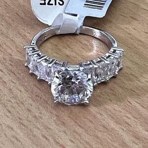 925 Sterling Silver | CZ Luxury Solitaire Ring Women's Size 8‎ Rhodium Finish